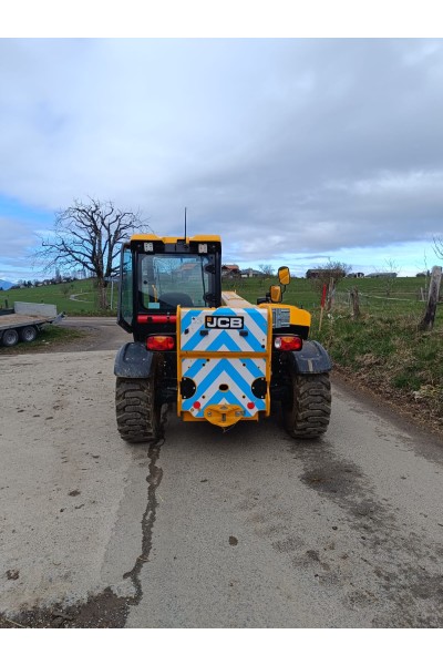 Téléscopique électrique JCB